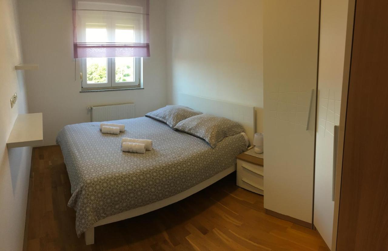 Two-bedroom Sunny Apartmán *